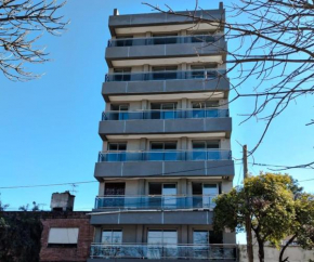 Dpto hasta 3 personas en Alta Córdoba